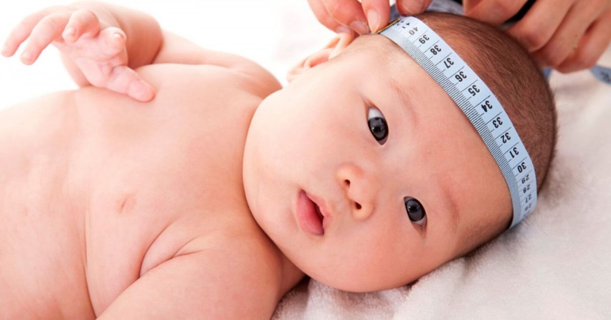 Cara Mengukur Lingkar Kepala Bayi