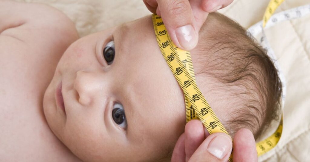 Ukuran Lingkar Kepala Bayi Sesuai Tahapan Usia