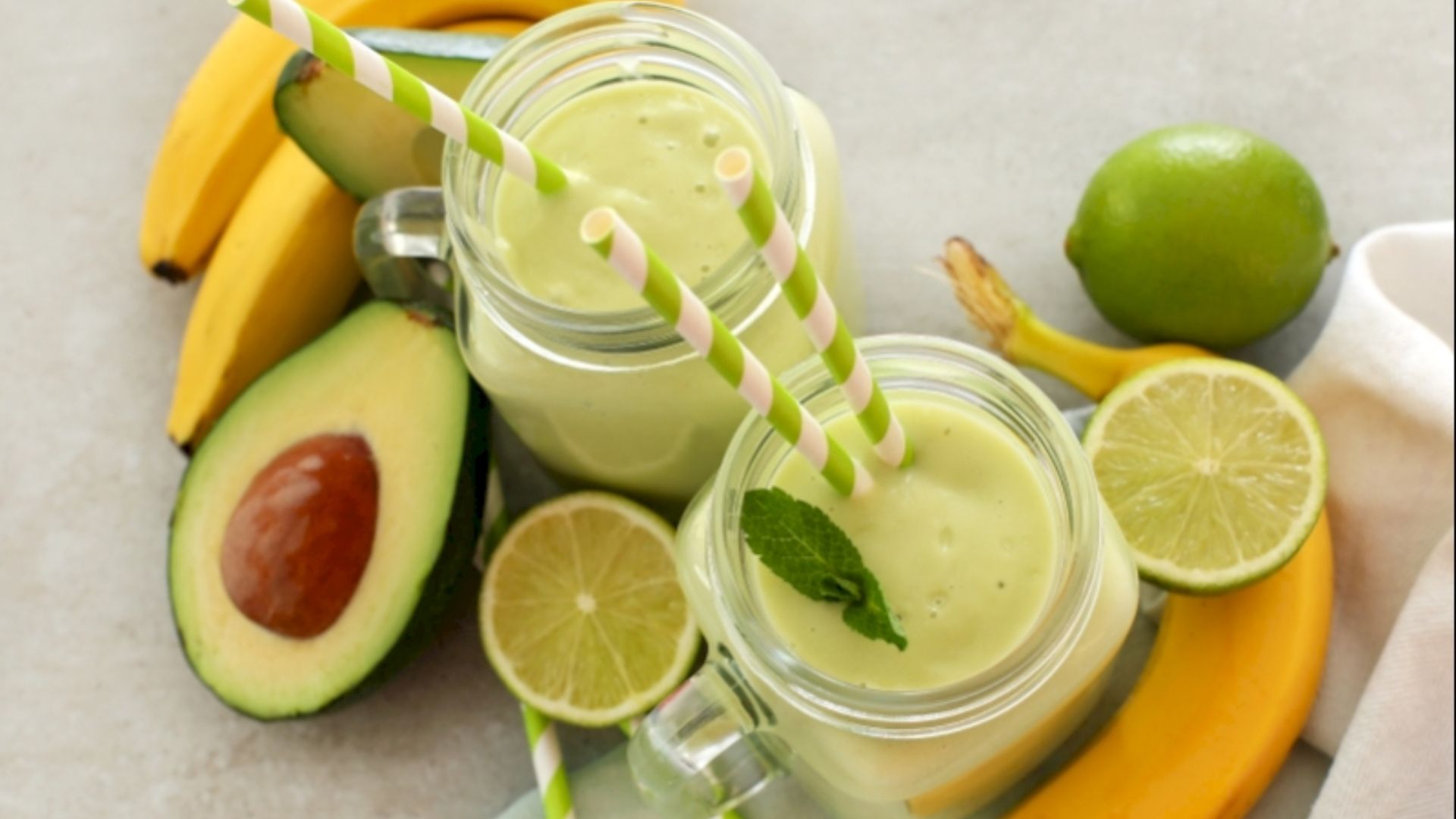 Resep MPASI Smoothies Alpukat